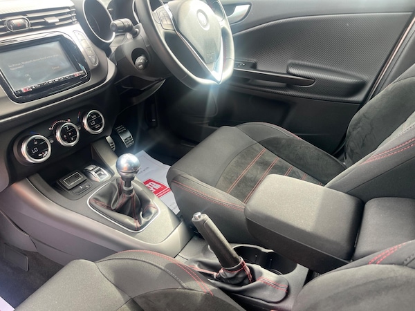 Used Alfa Romeo Giulietta 2019 for sale - 75622912: Photo 6
