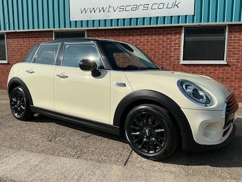 Used MINI Hatch 2019 for sale - 79316121: Photo