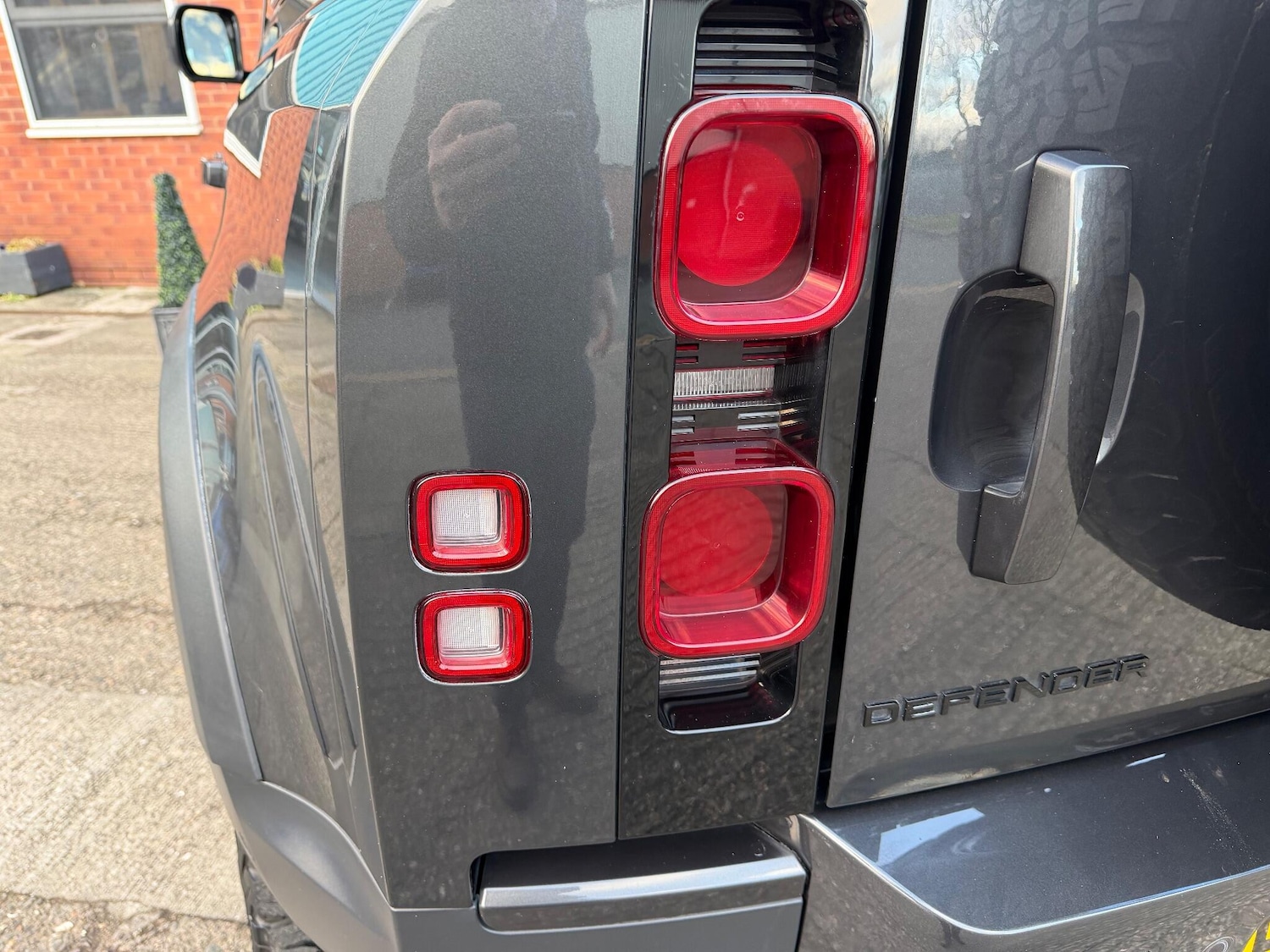 Used Land Rover Defender 110 2022 for sale - 76742966: Photo 14