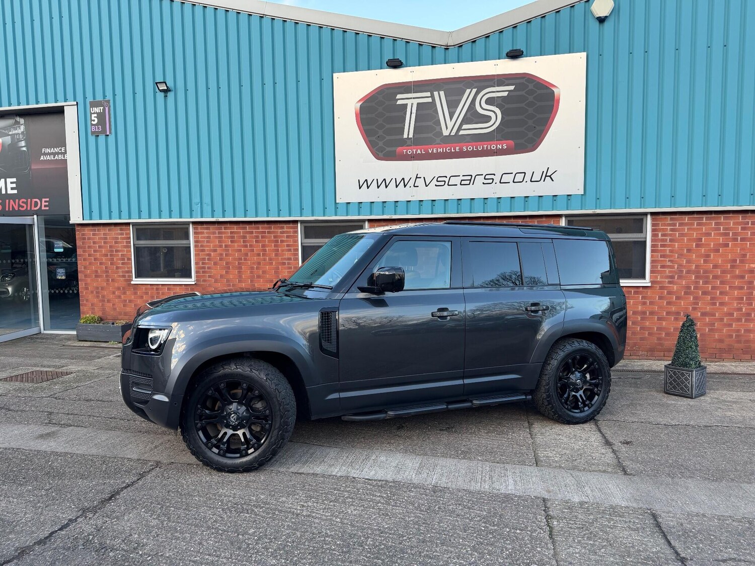 Used Land Rover Defender 110 2022 for sale - 76742966: Photo 19