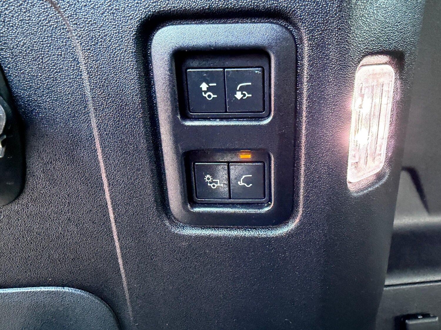 Used Land Rover Defender 110 2022 for sale - 76742966: Photo 27