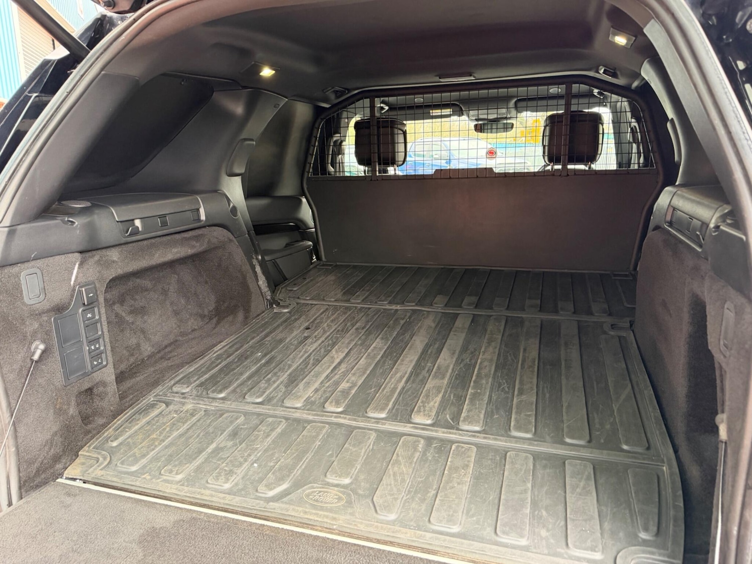 Used Land Rover Discovery 2021 for sale - 77305088: Photo 13