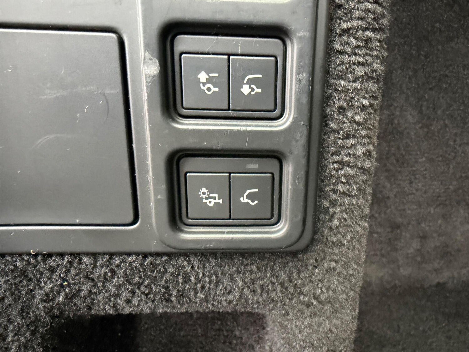 Used Land Rover Discovery 2021 for sale - 77305088: Photo 31