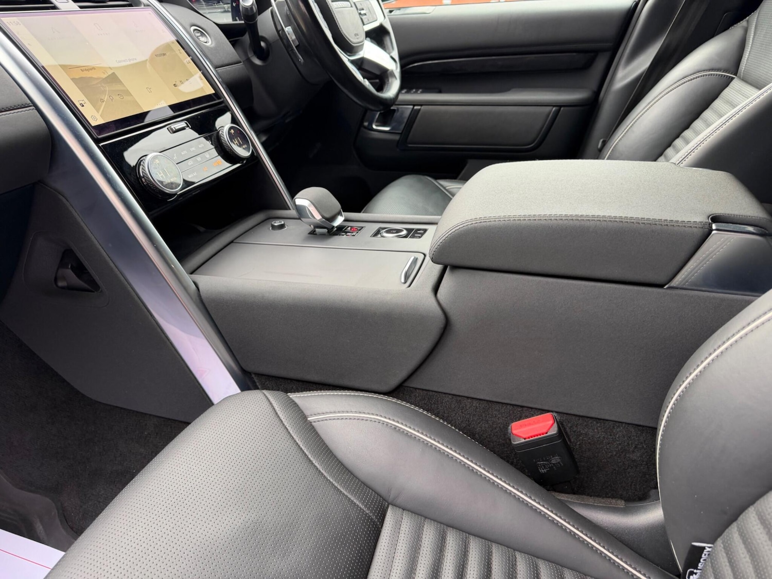 Used Land Rover Discovery 2021 for sale - 77305088: Photo 8