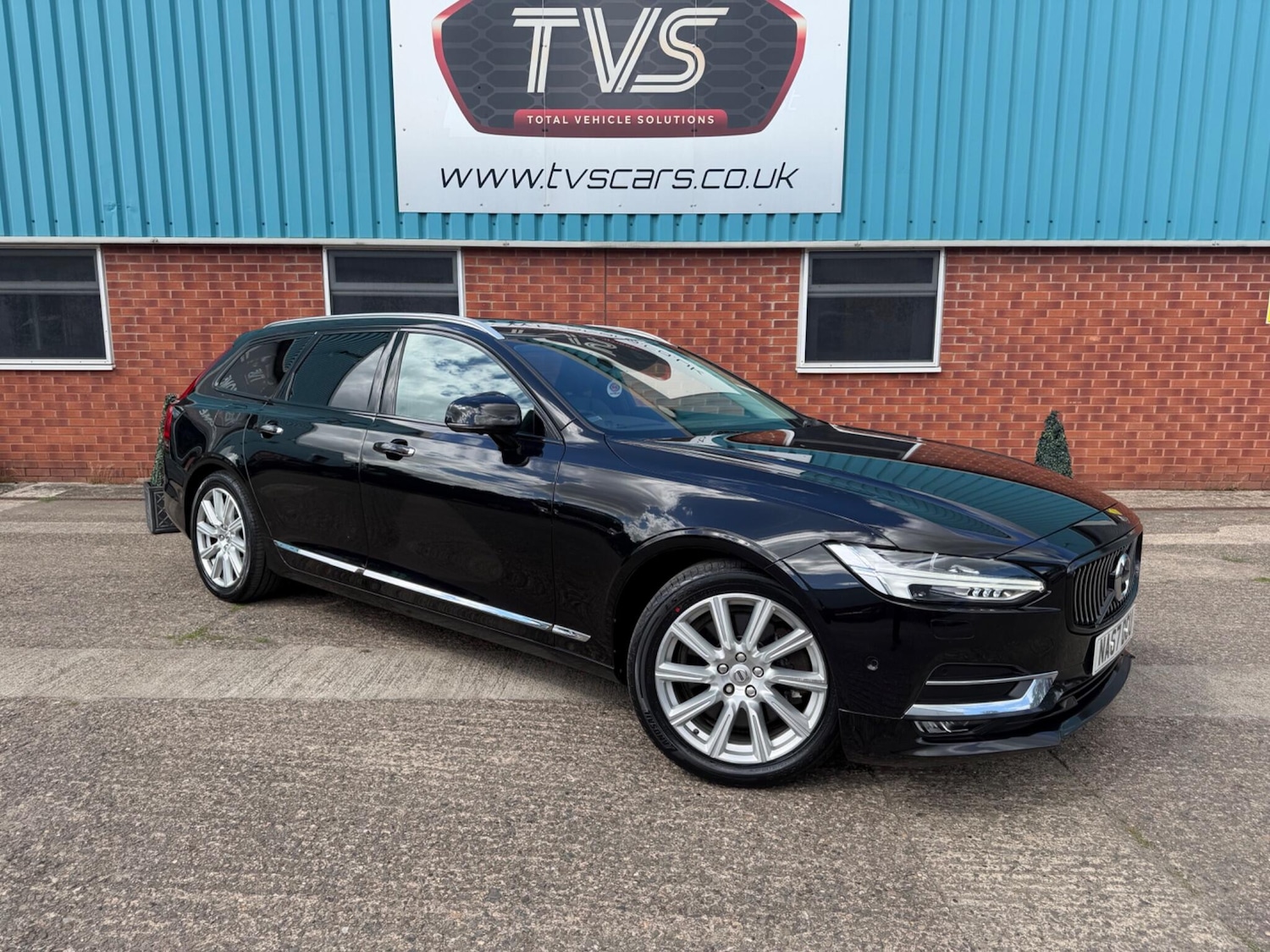 Volvo V90
