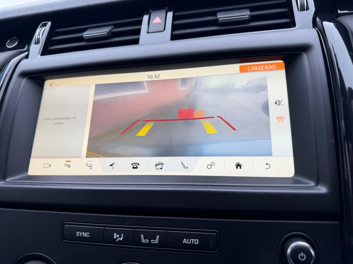 Used Land Rover Discovery 2018 for sale - 77425434: Photo 6