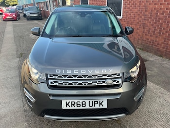 Used Land Rover Discovery Sport 2018 for sale - 79509413: Photo