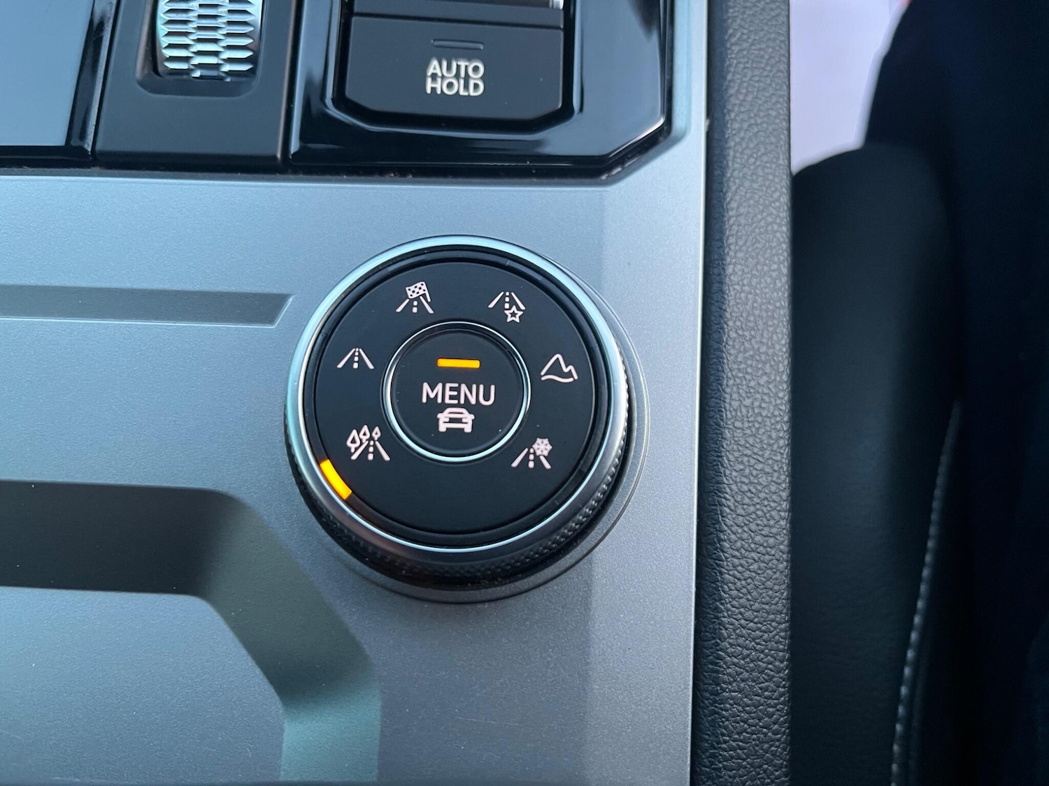 Used Volkswagen Touareg 2019 for sale - 76658863: Photo 27