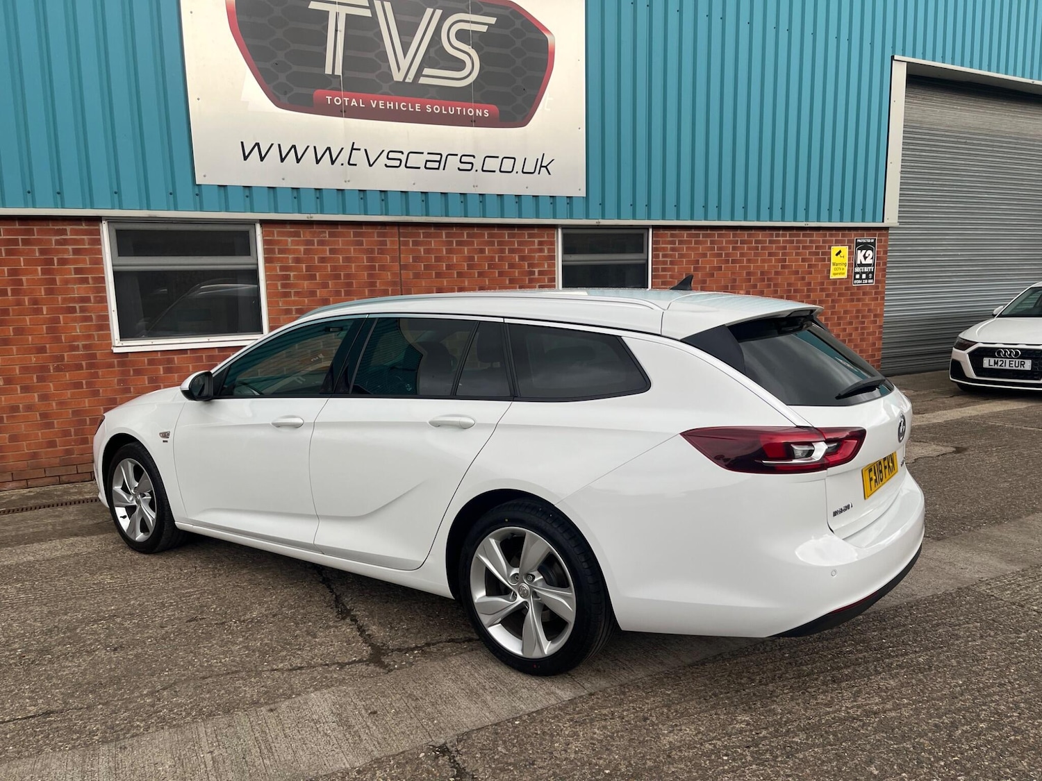 Used Vauxhall Insignia 2018 for sale - 76371385: Photo 12