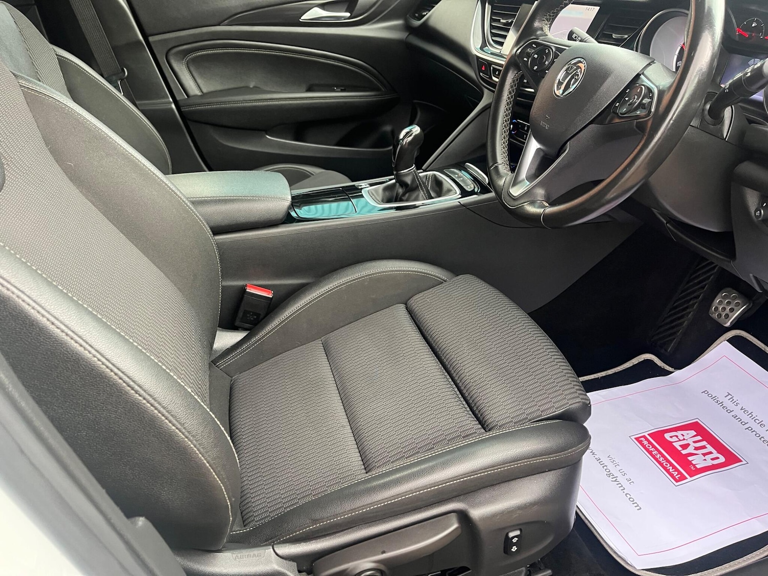 Used Vauxhall Insignia 2018 for sale - 76371385: Photo 7