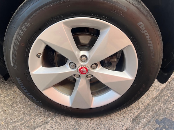 Used Jaguar E-Pace 2018 for sale - 75669282: Photo 32