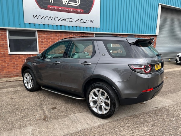 Used Land Rover Discovery Sport 2017 for sale - 76240194: Photo 13