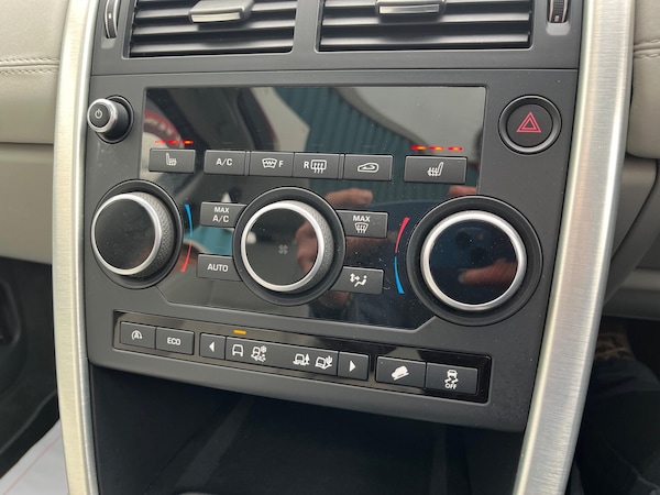 Used Land Rover Discovery Sport 2017 for sale - 76240194: Photo 26