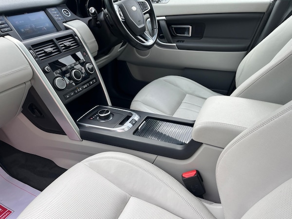 Used Land Rover Discovery Sport 2017 for sale - 76240194: Photo 9