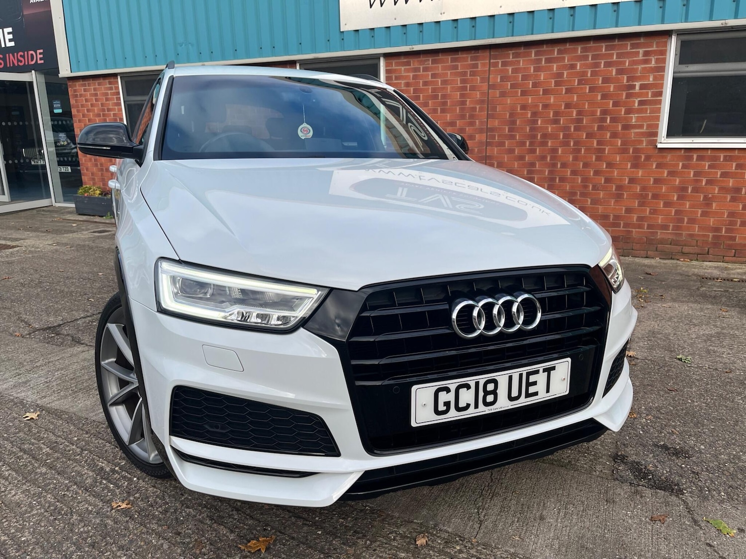 Used Audi Q3 2018 for sale - 76613253: Photo 3