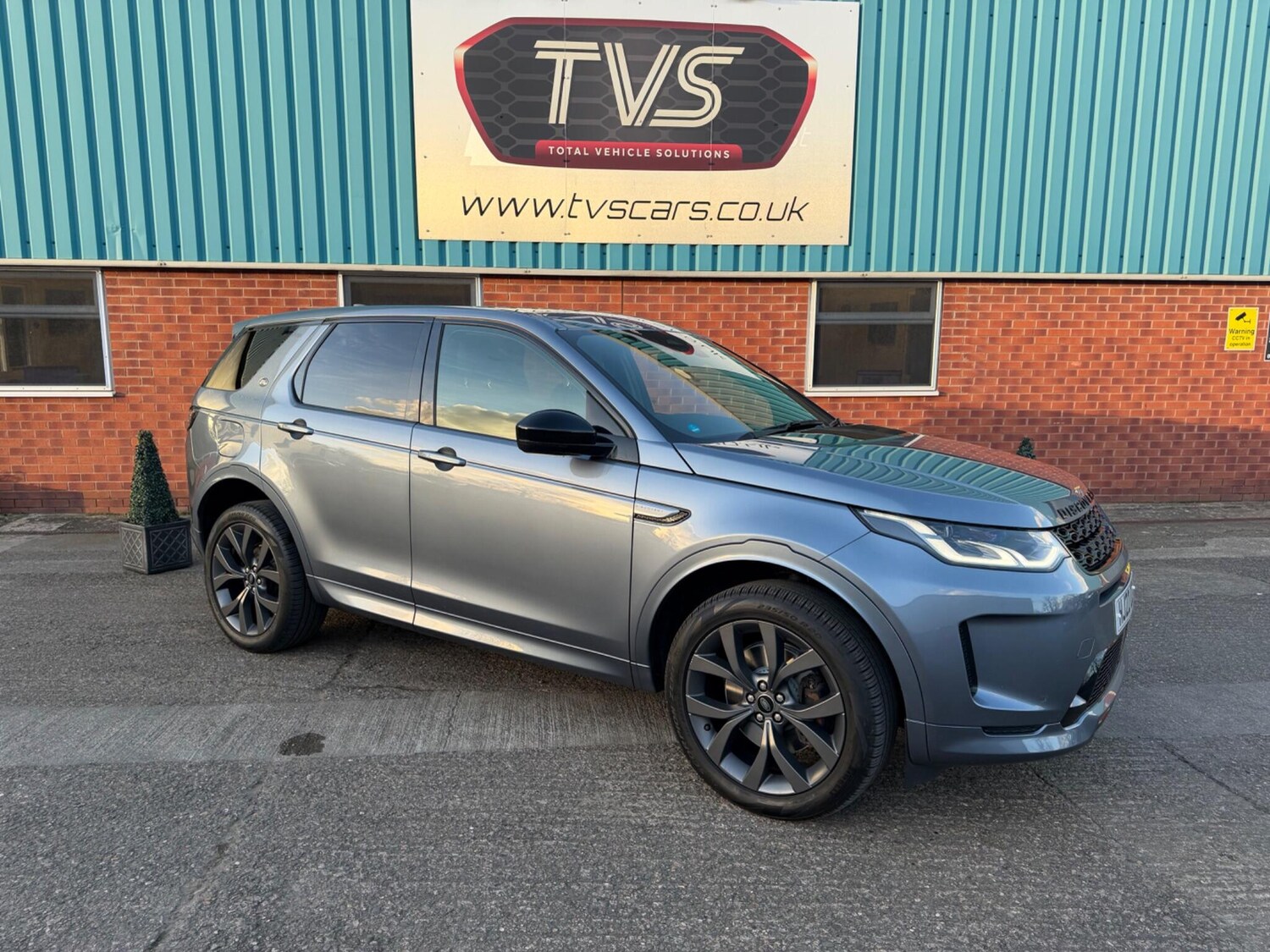 Used Land Rover Discovery Sport 2022 for sale - 77839059: Photo 4