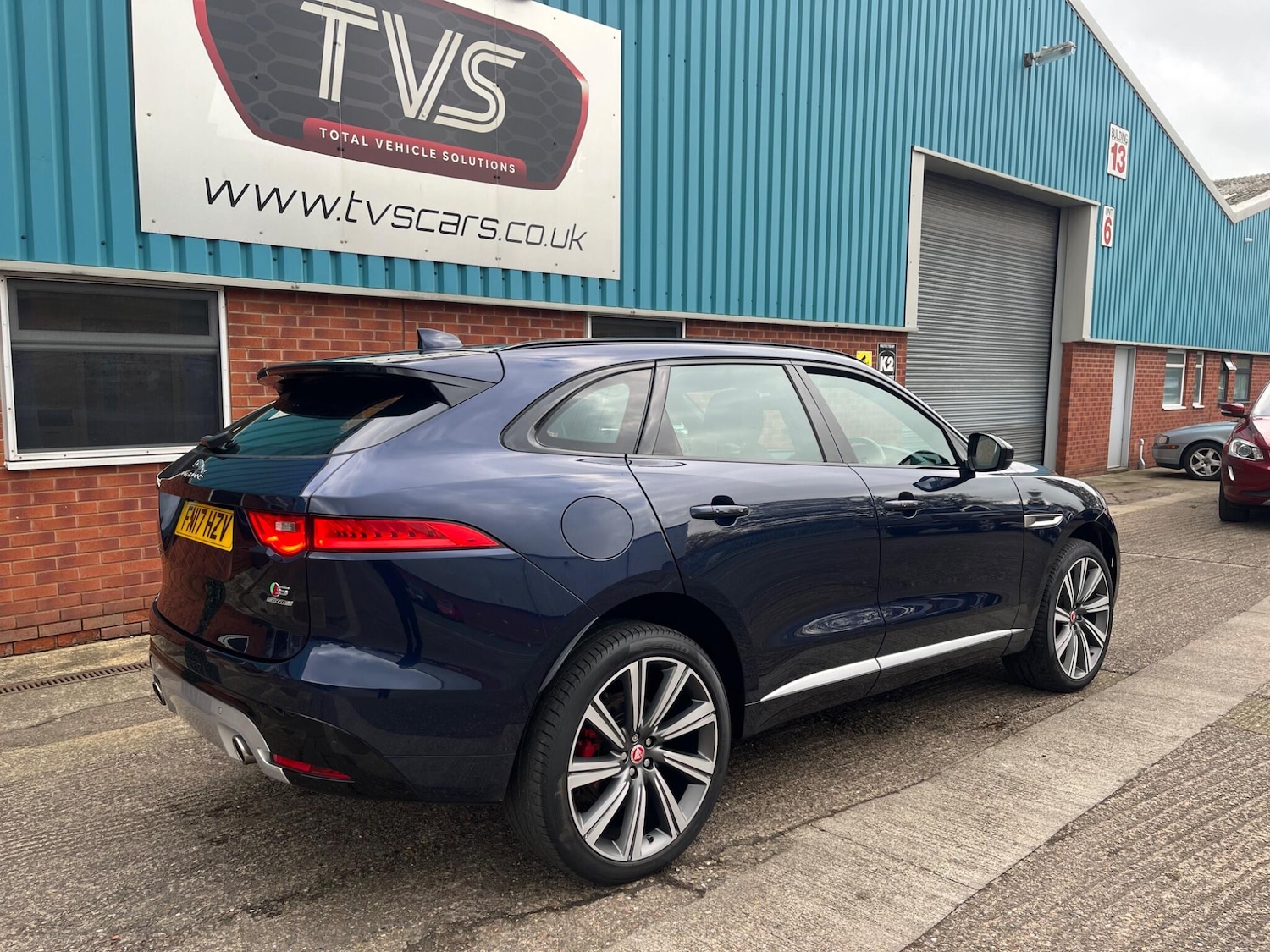 Used Jaguar F-Pace 2017 for sale - 76512161: Photo 24