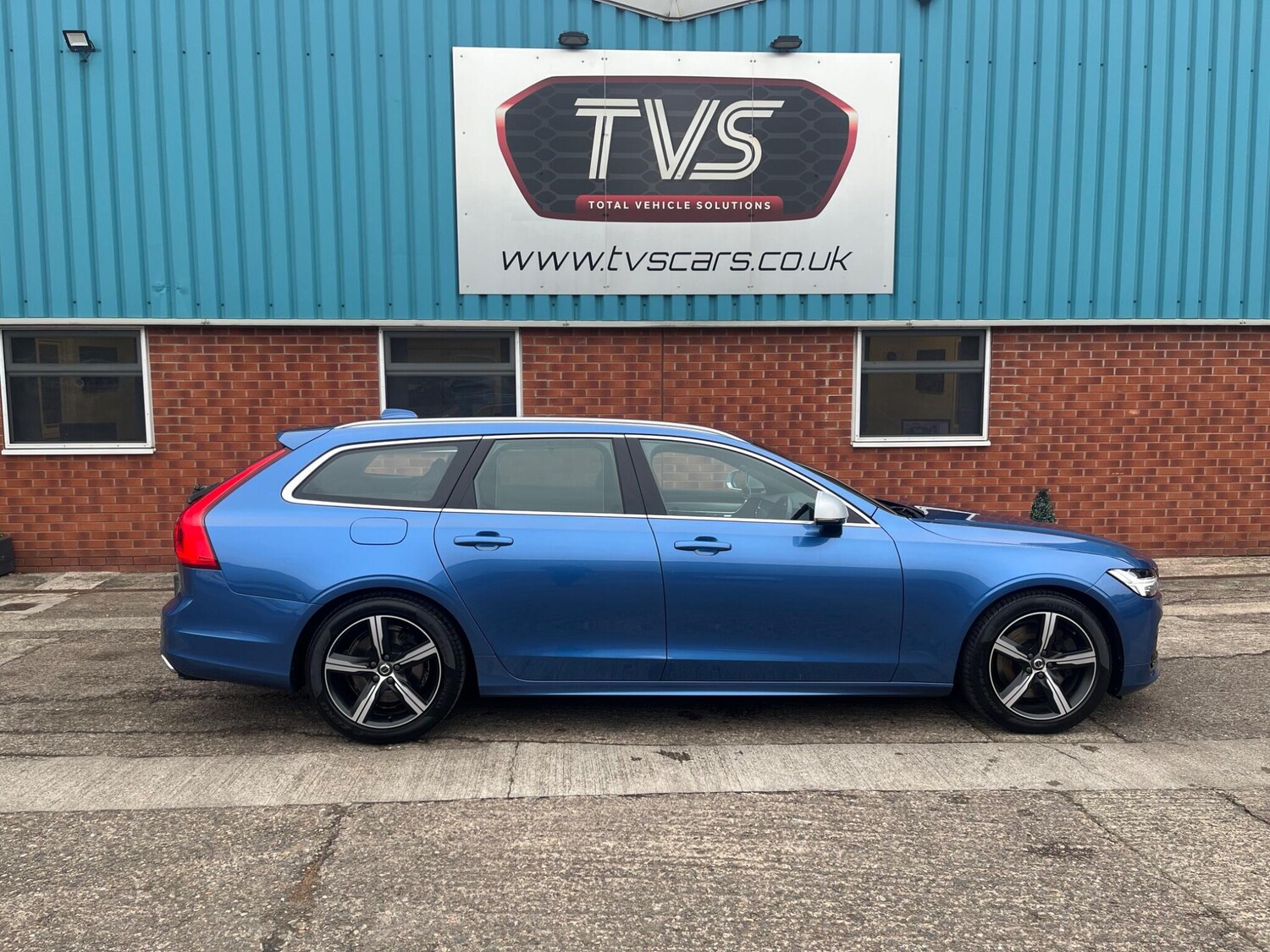 Used Volvo V90 2019 for sale - 76282654: Photo 24