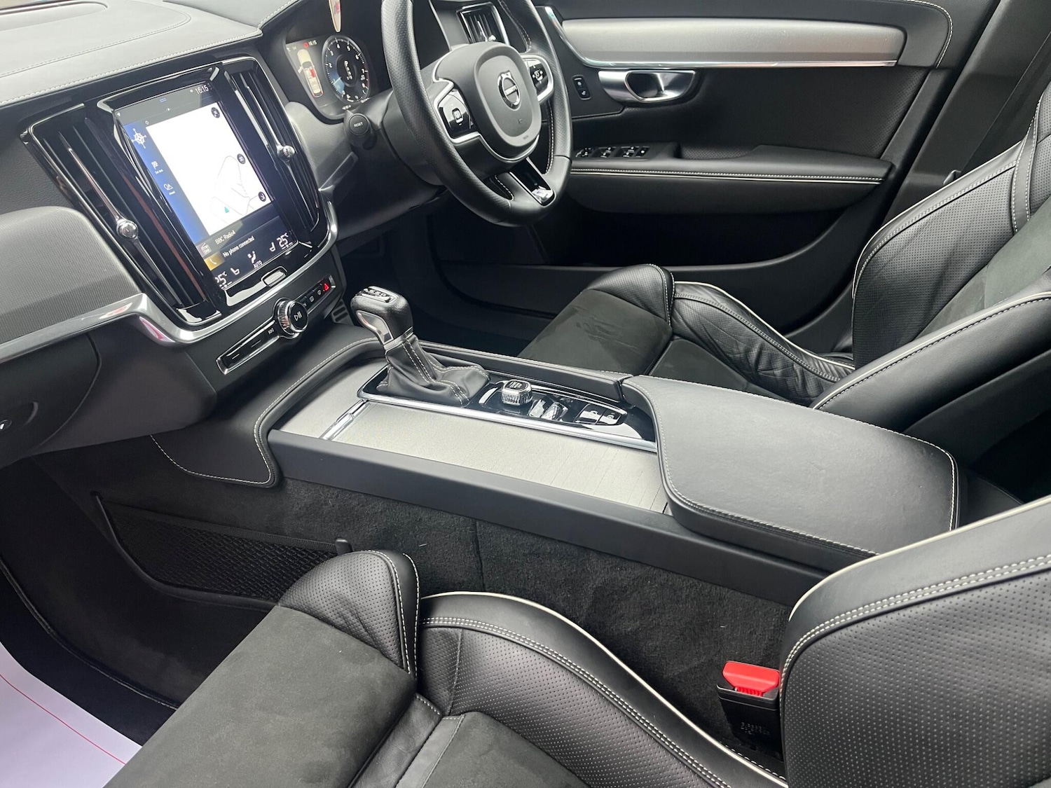 Used Volvo V90 2019 for sale - 76282654: Photo 8