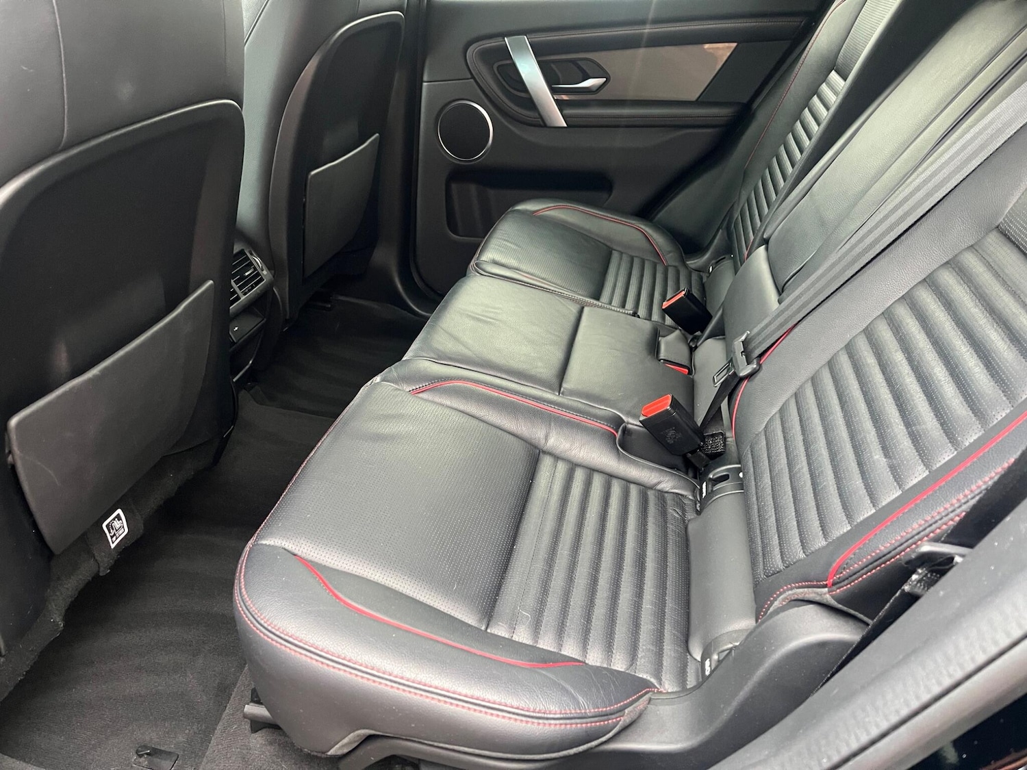 Used Land Rover Discovery Sport 2020 for sale - 76993909: Photo 11