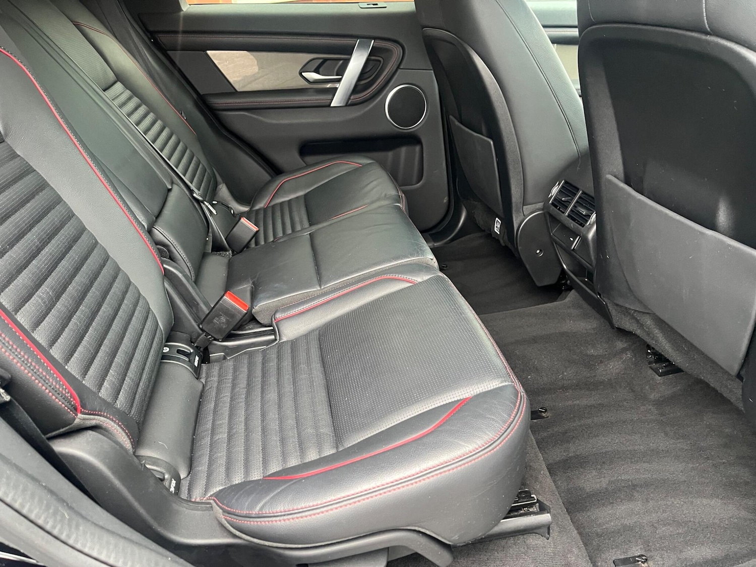 Used Land Rover Discovery Sport 2020 for sale - 76993909: Photo 12