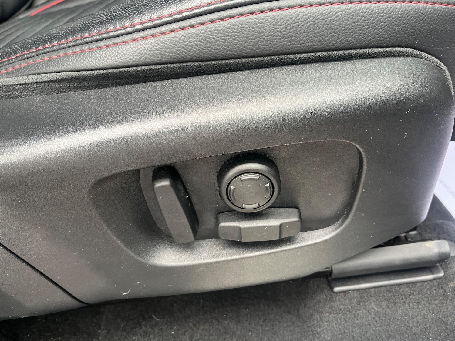 Used Land Rover Discovery Sport 2020 for sale - 76993909: Photo 28