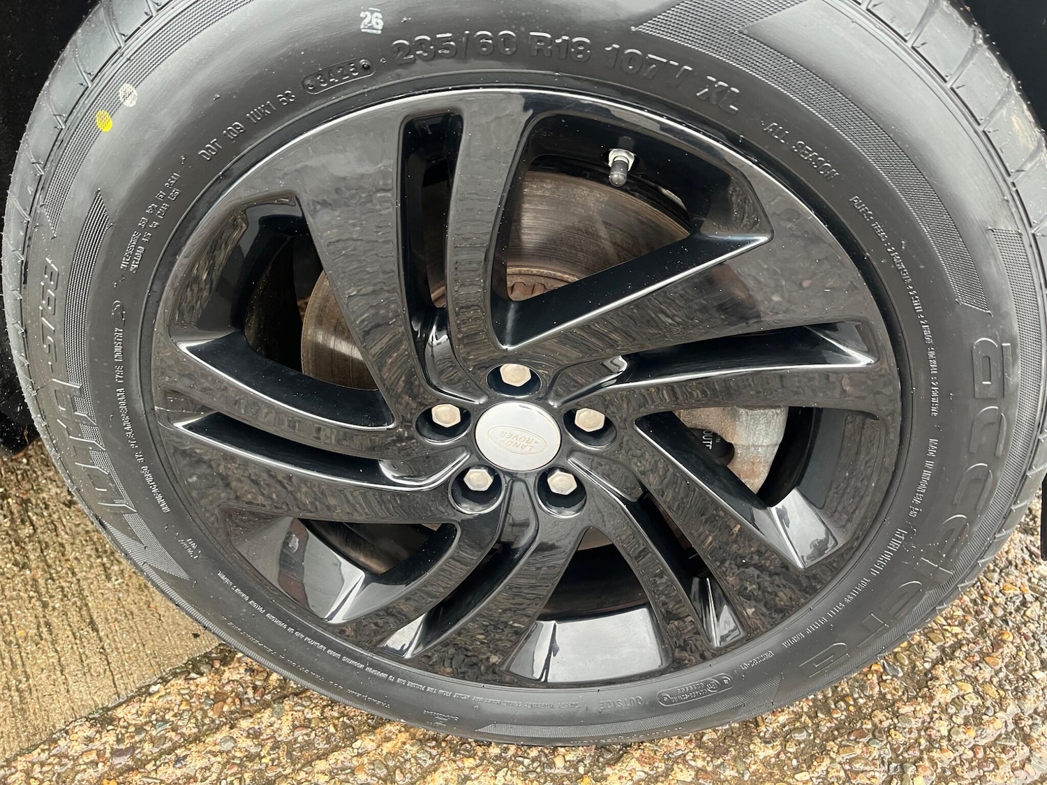 Used Land Rover Discovery Sport 2020 for sale - 76993909: Photo 32