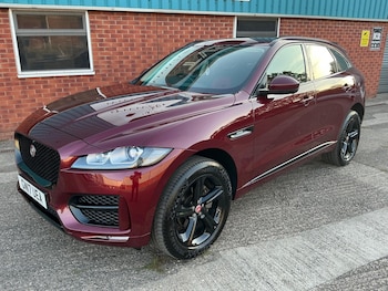 Used Jaguar F-Pace 2017 for sale - 79304282: Photo