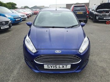 Used Ford Fiesta 2015 for sale - 79107939: Photo