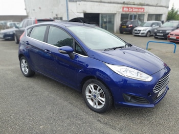 Used Ford Fiesta 2015 for sale - 79107939: Photo