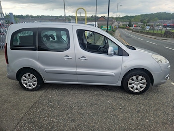 Used Peugeot Partner Tepee 2012 for sale - 79107954: Photo