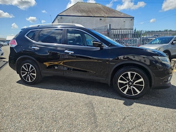 Used Nissan X-Trail 2016 for sale - 79107930: Photo