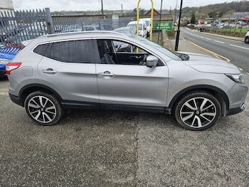 Used Nissan Qashqai 2015 for sale - 79107921: Photo