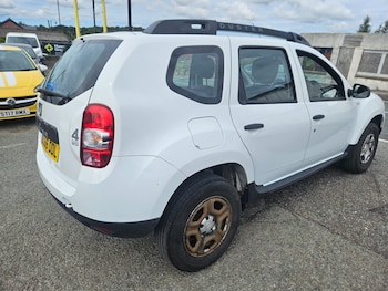 Used Dacia Duster 2017 for sale - 79606740: Photo