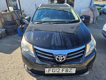 Used Toyota Avensis 2012 for sale - 79107943: Photo