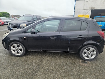 Used Vauxhall Corsa 2011 for sale - 79107984: Photo