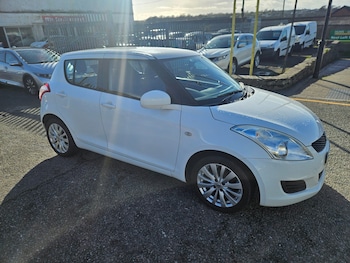 Used Suzuki Swift 2012 for sale - 79107989: Photo