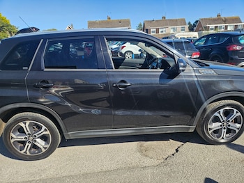 Used Suzuki Vitara 2015 for sale - 79107937: Photo