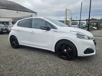 Used Peugeot 208 2016 for sale - 79107992: Photo