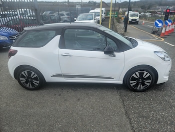 Used Citroen DS3 2014 for sale - 79107940: Photo