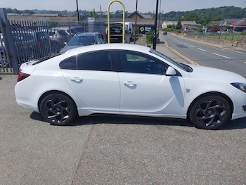 Used Vauxhall Insignia 2016 for sale - 79107982: Photo