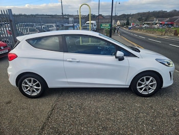 Used Ford Fiesta 2018 for sale - 79107969: Photo