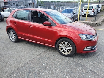 Used Volkswagen Polo 2015 for sale - 79107933: Photo
