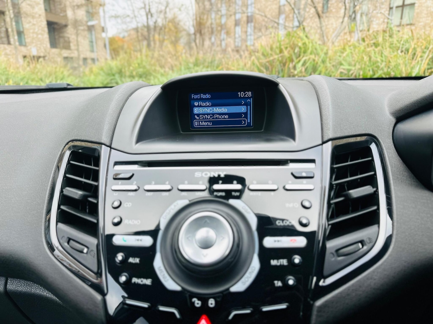 Used Ford Fiesta 2015 for sale - 76534993: Photo 20