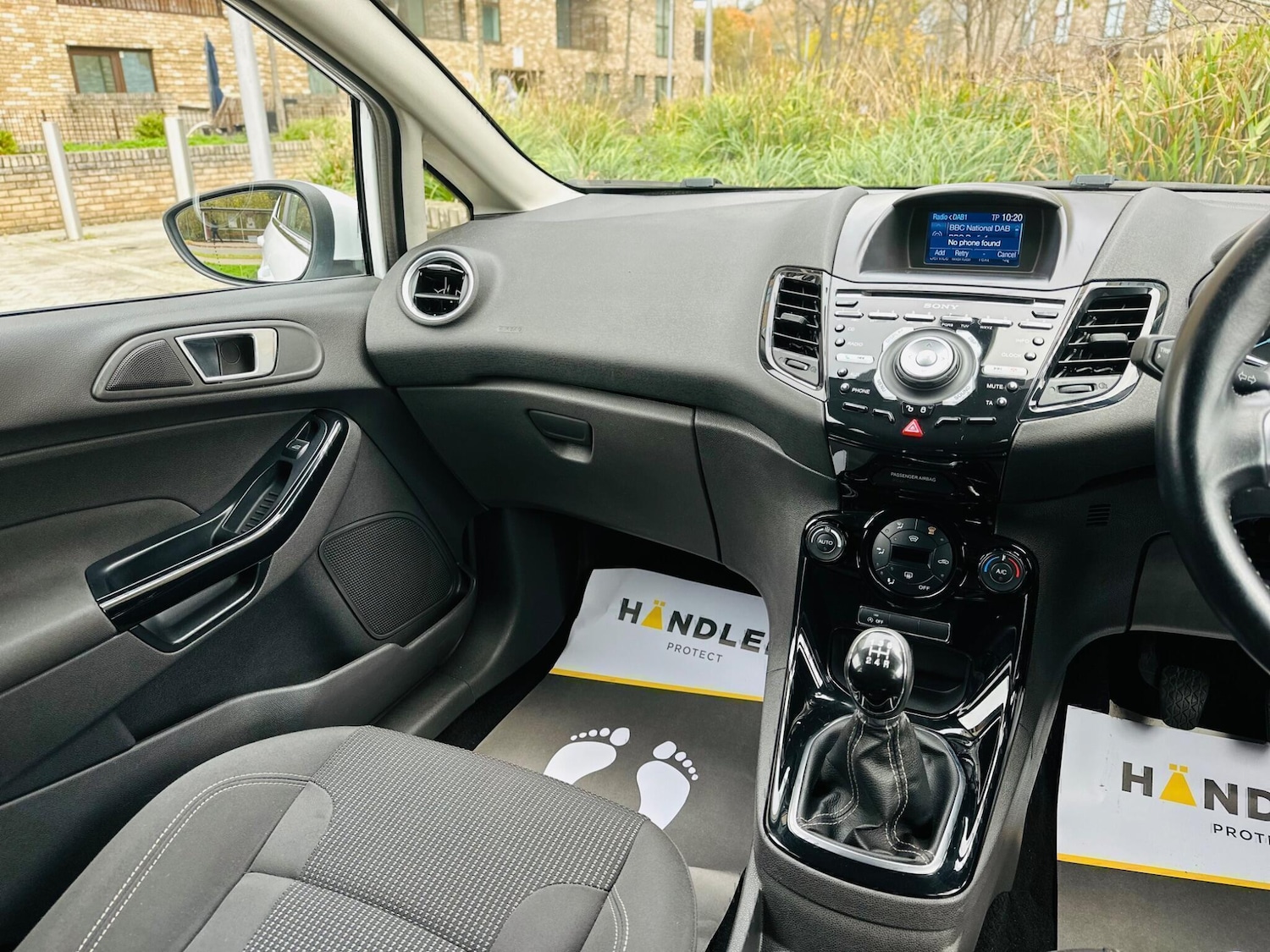 Used Ford Fiesta 2015 for sale - 76534993: Photo 7