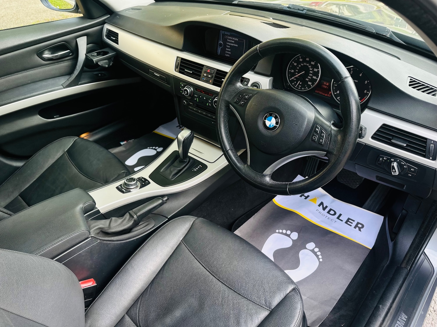 Used BMW 3 Series 2010 for sale - 76076075: Photo 10