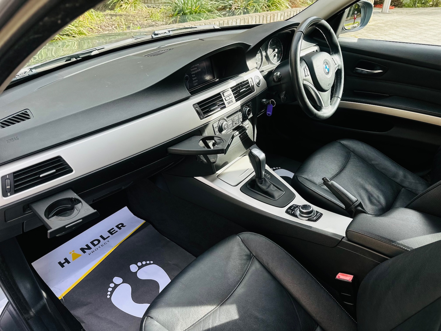 Used BMW 3 Series 2010 for sale - 76076075: Photo 16