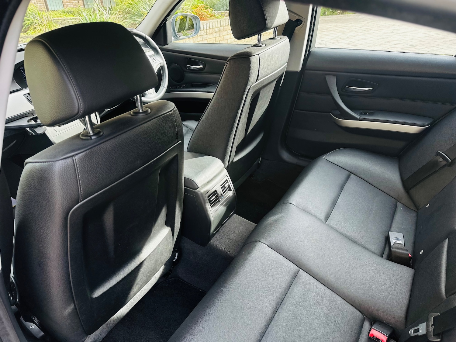 Used BMW 3 Series 2010 for sale - 76076075: Photo 45