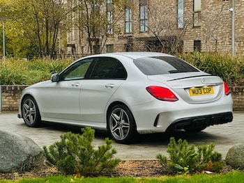 Used Mercedes-Benz C Class 2019 for sale - 76351410: Photo