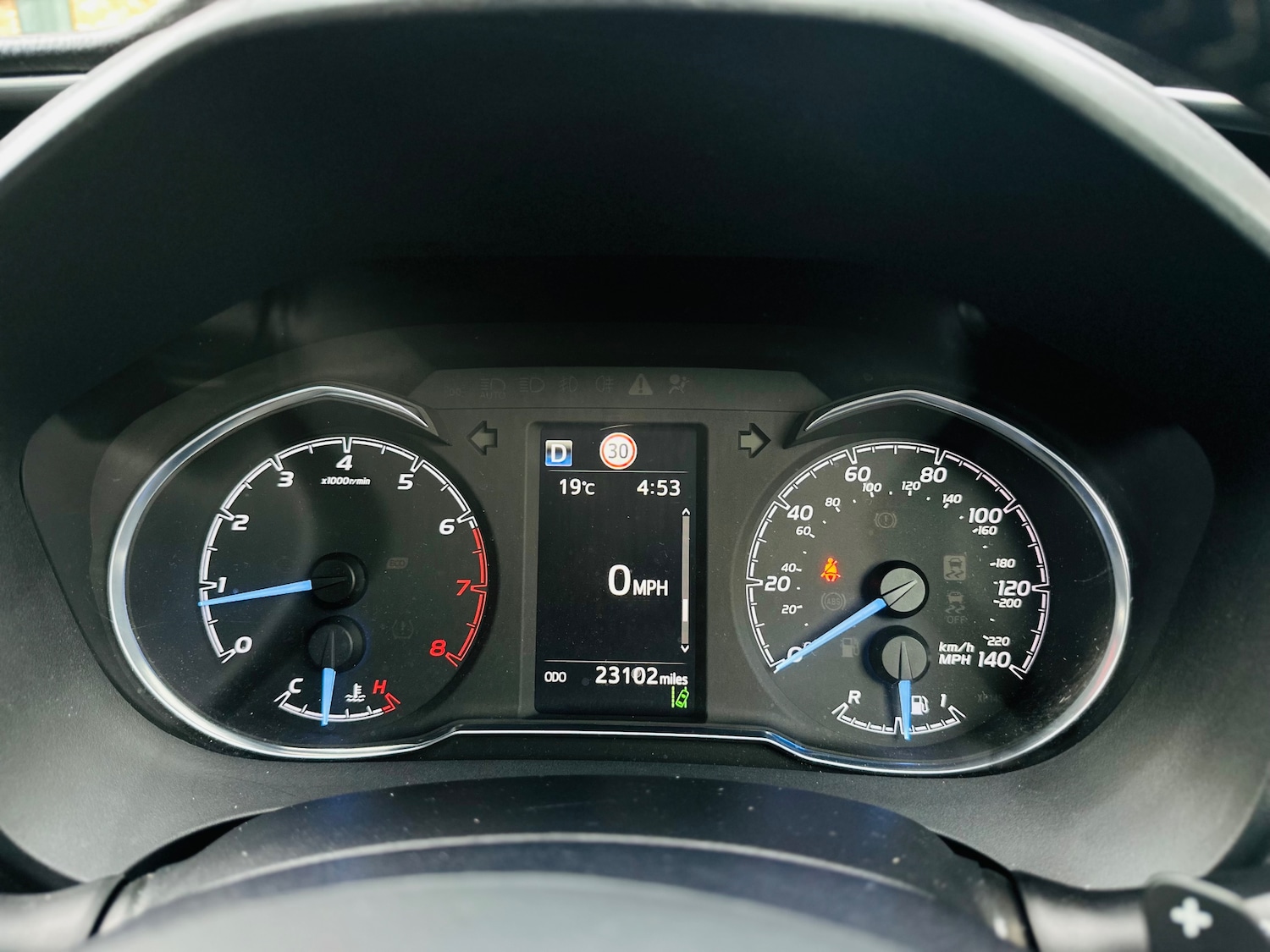Used Toyota Yaris 2018 for sale - 76100252: Photo 22